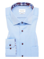 Camicia Eterna MODERN FIT TWILL azzurro con Kent collar in taglio moderno