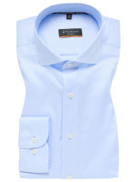 Camisa Eterna SLIM FIT UNI STRETCH azul claro con cuello Seccionado de corte estrecho