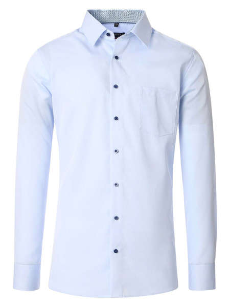 Camisa Redmond MODERN FIT TWILL azul claro con cuello Kent de corte moderno